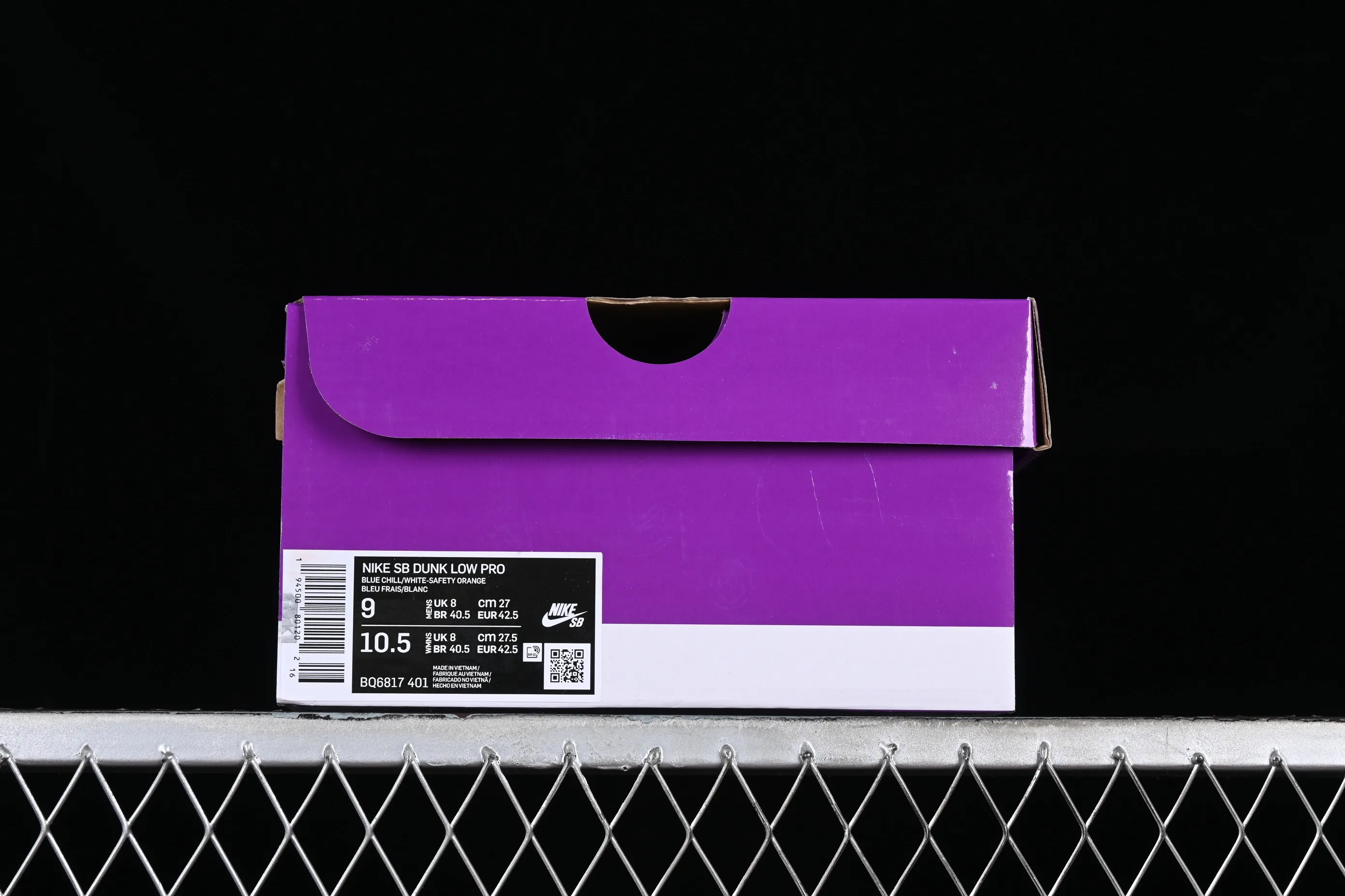 All categories Nk SB Dunk Series Nk SB Dunk Low Low-top sneakers C version WE CLUB 58 x Nk SB Dunk Low Pro "Club 58 Gulf" Dunk series low-top casual sports skateboard shoes BQ6817-401